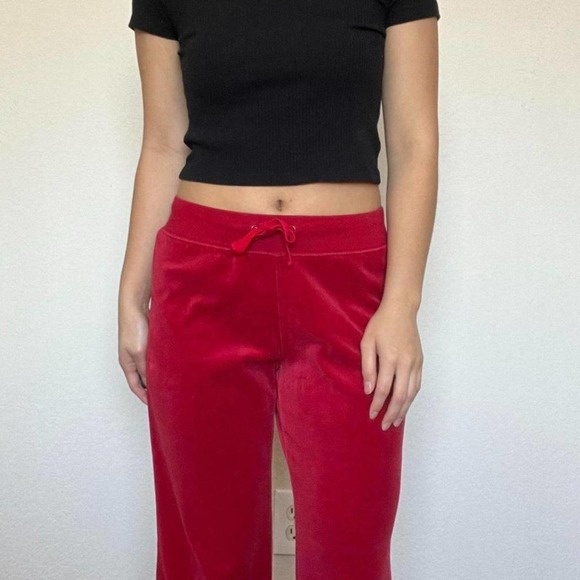 NY&Co Red Velour Sweatpants - Picture 1 of 5